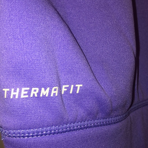 NIKE Women’s Therma-Fit hoodie in Purple - Picture 4 of 4